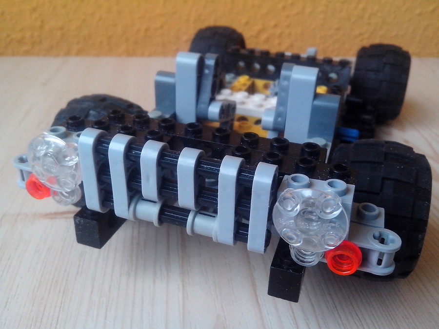 Technic Hummer