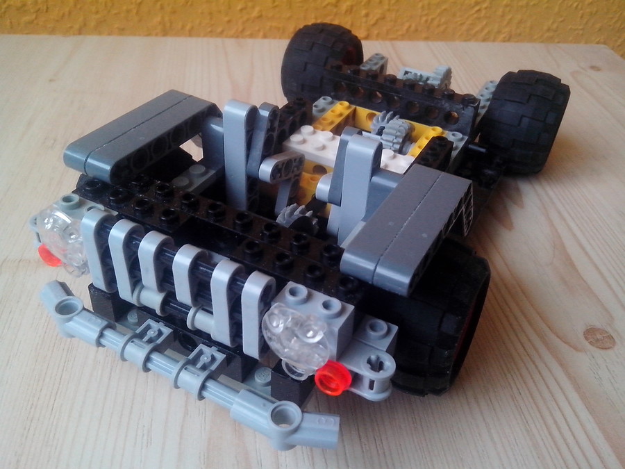 Technic Hummer