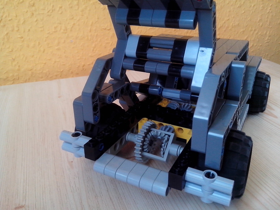 Technic Hummer