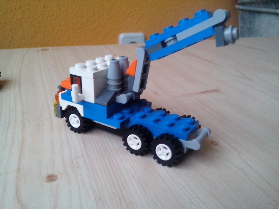 Creator 4838