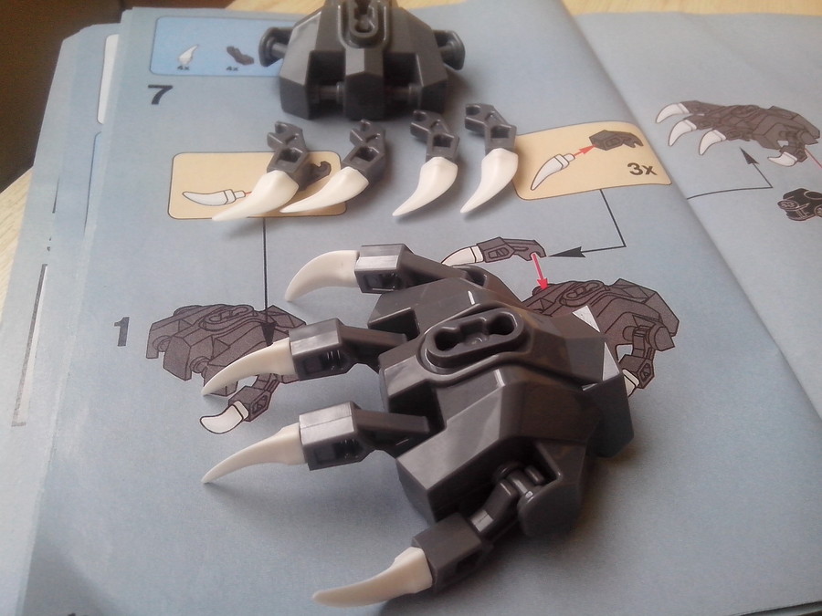 LEGO CHIMA: CHI Worriz