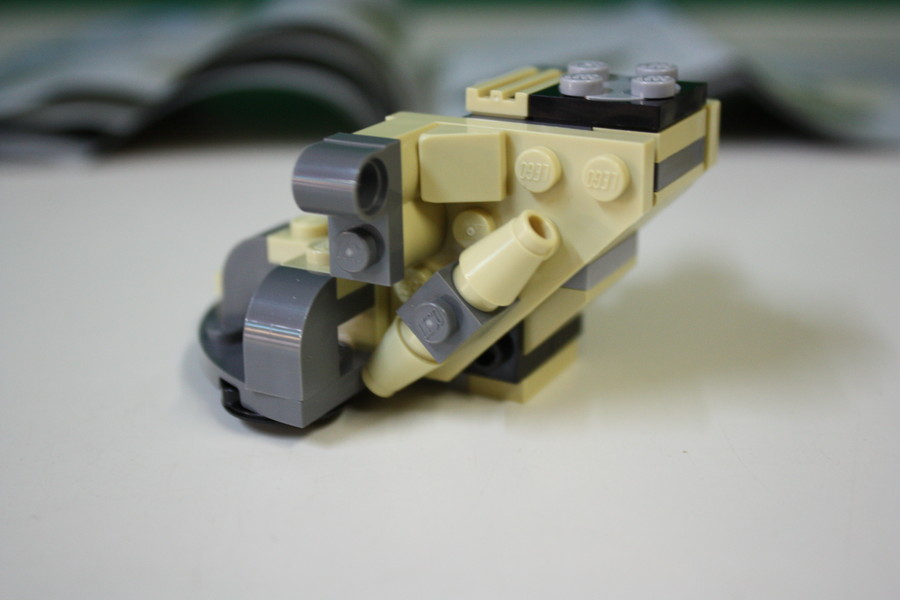 Star Wars Microfighters AAT