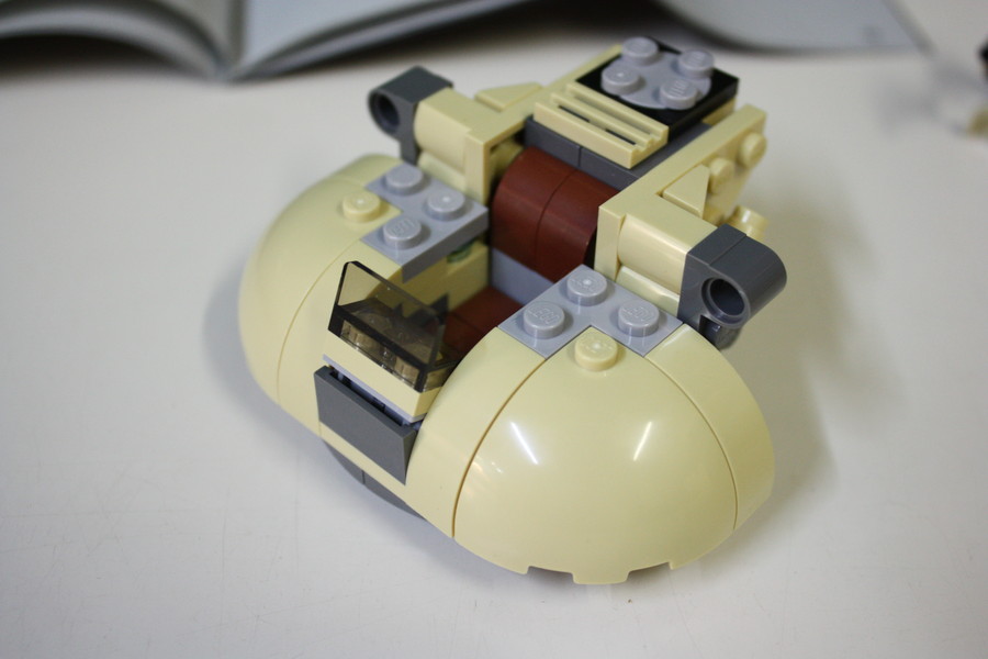 Star Wars Microfighters AAT