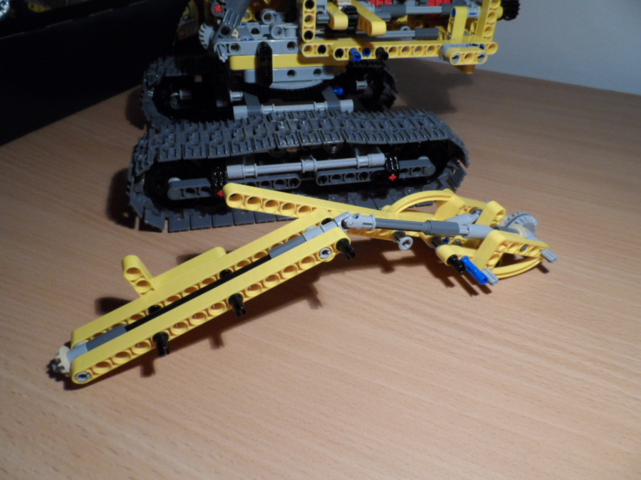 Exkavátor (motorizálva)