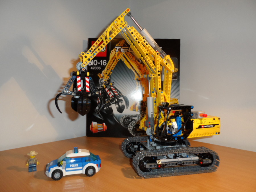 Exkavátor (motorizálva)