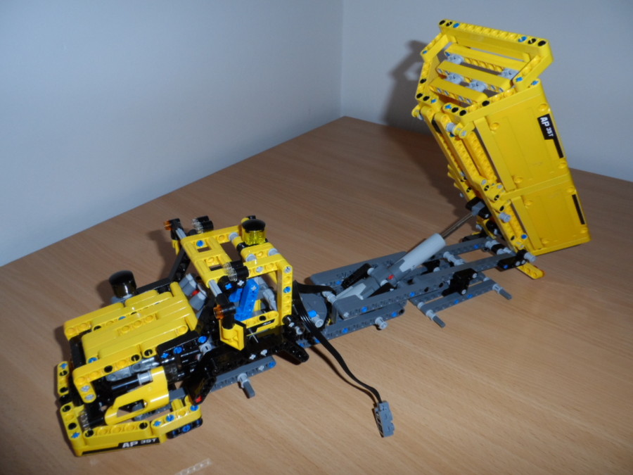 Hauler (8264-1)