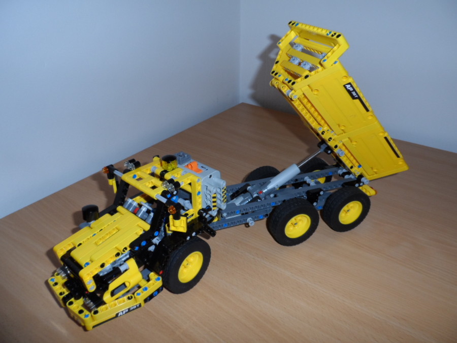 Hauler (8264-1)