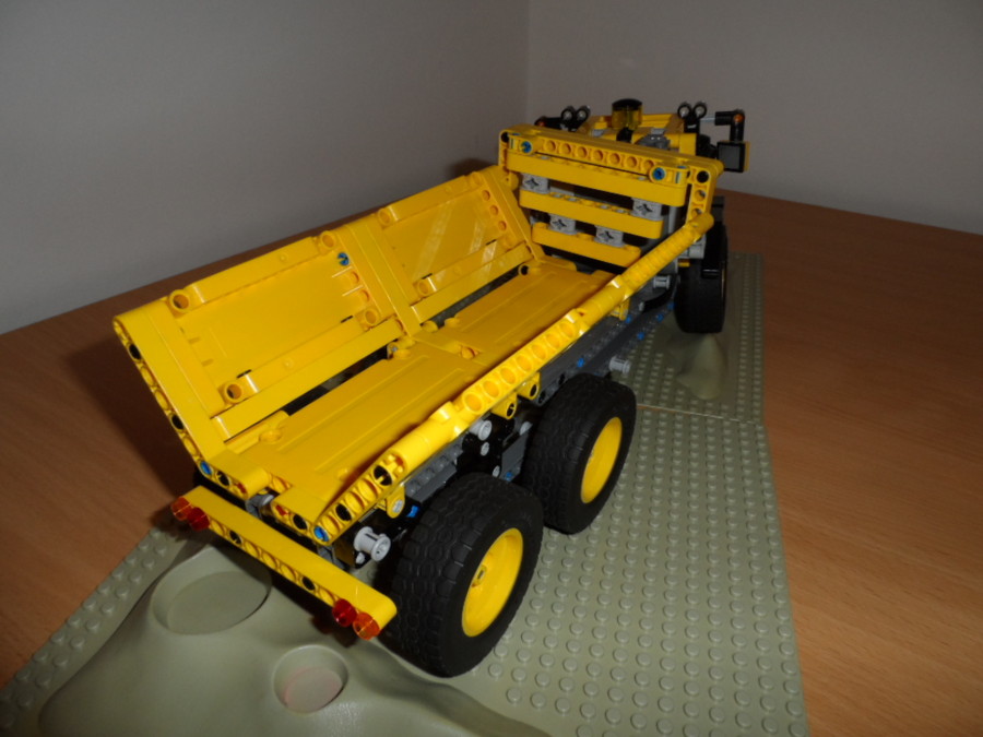 Hauler (8264-1)