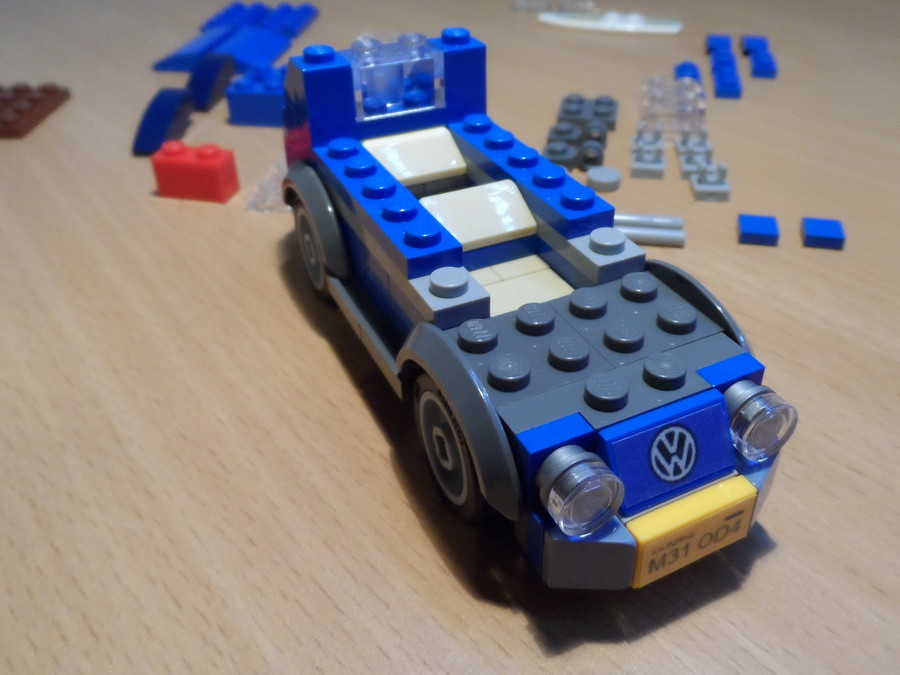 40252 Mini VW Beetle kicsit másképp