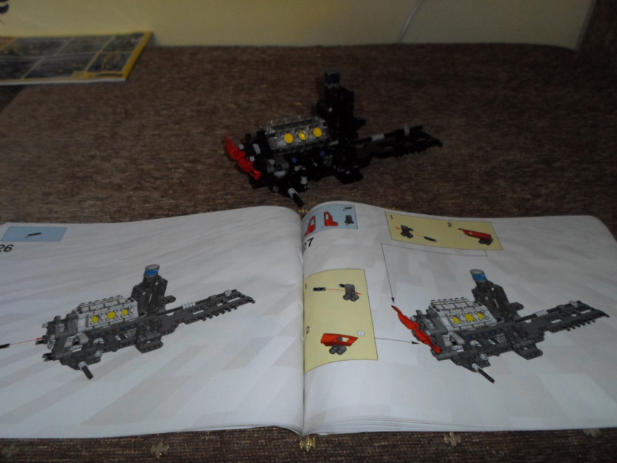 8454 Technic Mentőkamion