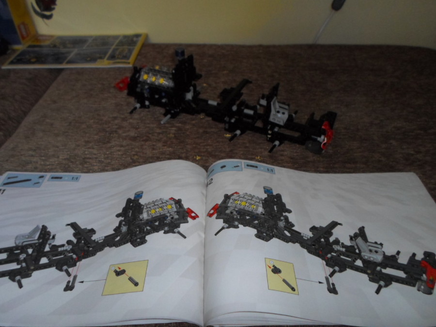 8454 Technic Mentőkamion