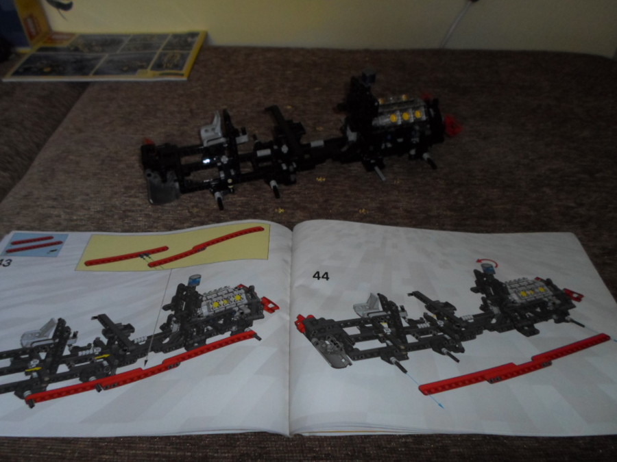 8454 Technic Mentőkamion