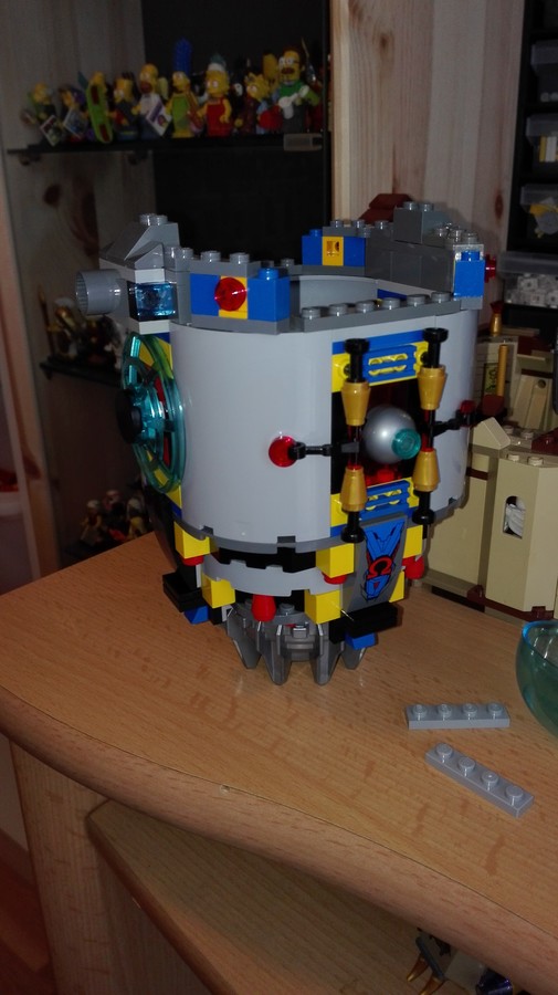 Darkseid óriás robotja