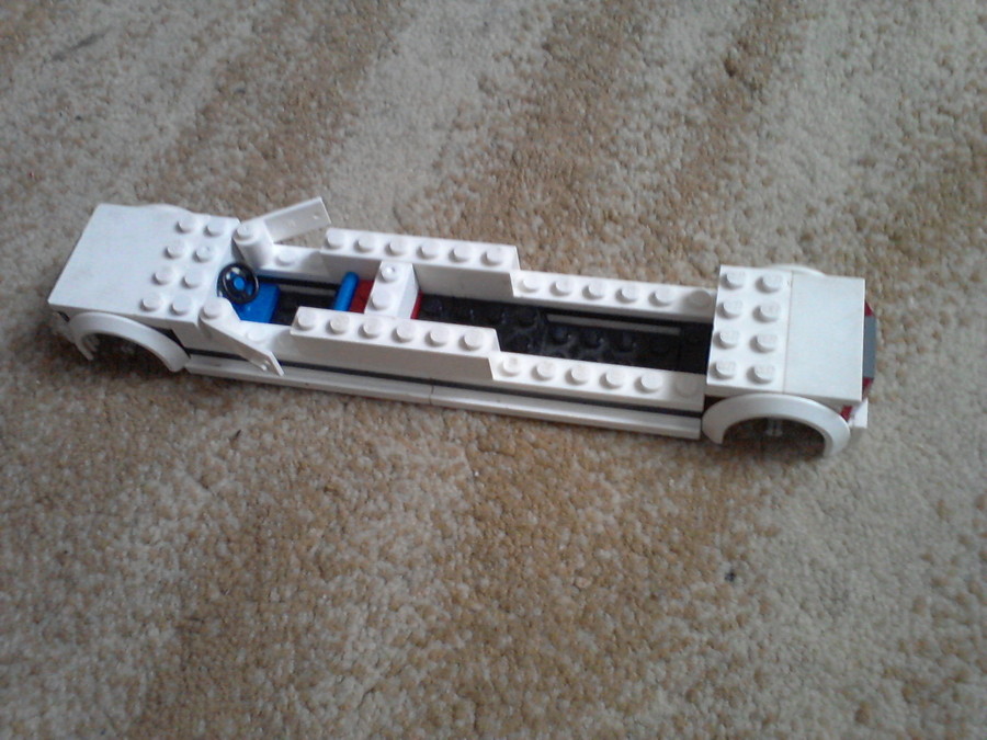 (Lego Helikopter) és limuzin