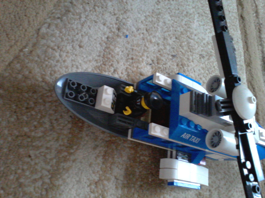 Lego Helikopter és (limuzin --> ez majd a továbbiakban)
