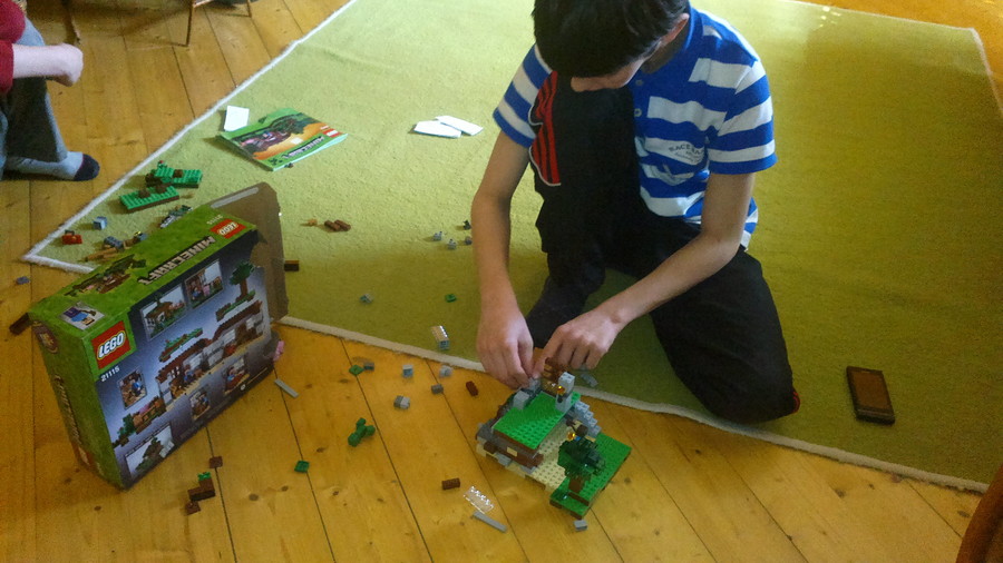 Minecraft első éjszaka átépítve Lego 21115
