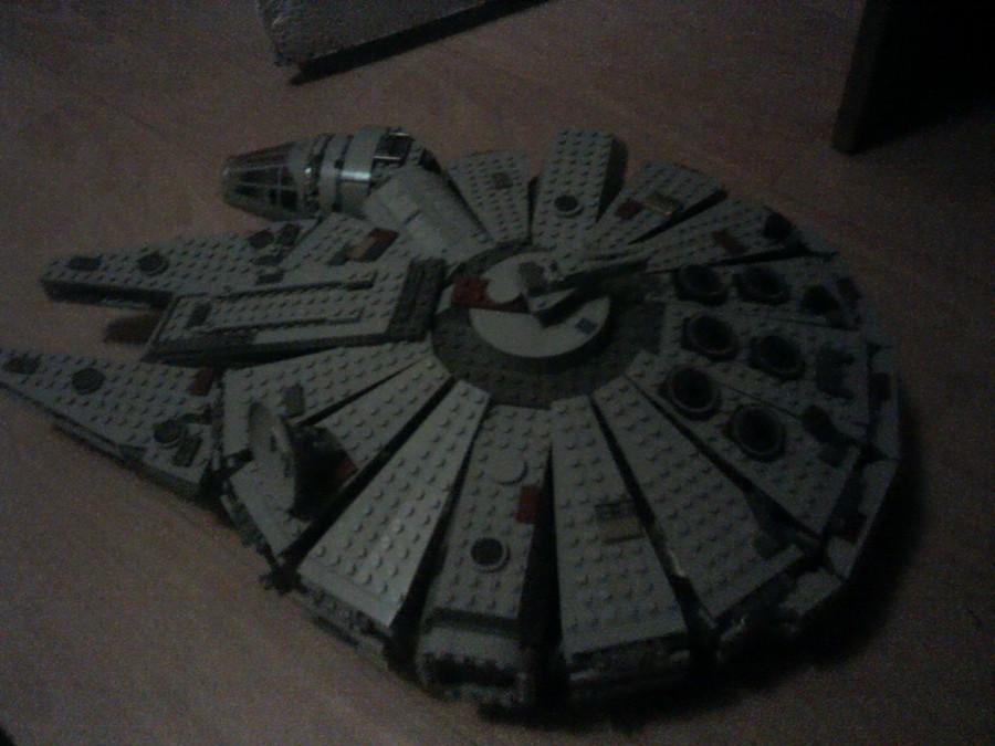 Lego Star Wars Millenium Falcon