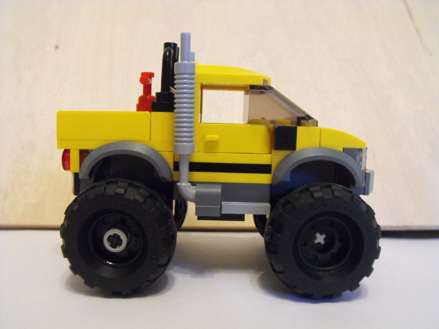 Monster truck pickup