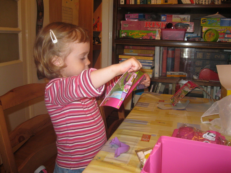 Emma -> LEGO Juniors