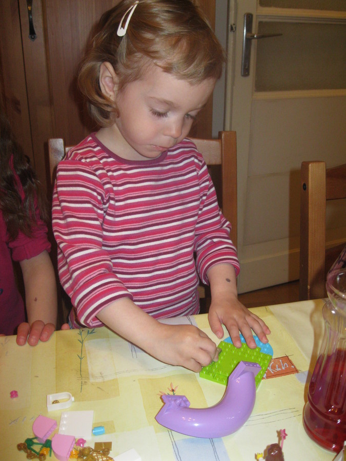 Emma -> LEGO Juniors