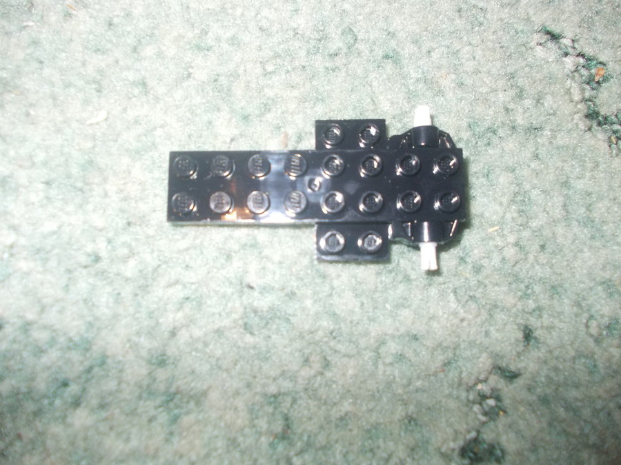 Fél automata rendőr járgány
