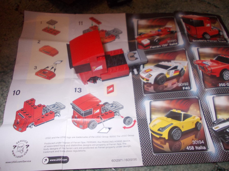 Scuderia Ferrari Truck Fél automata motor 