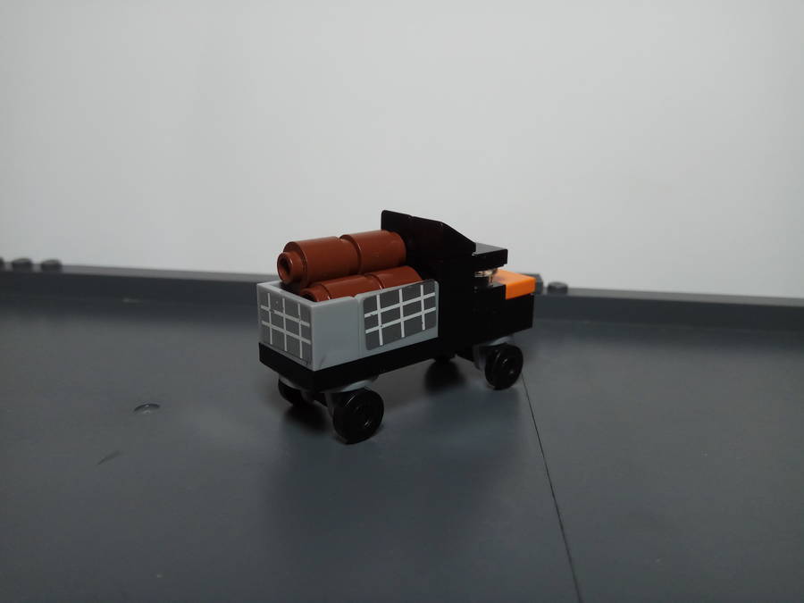 Rönk szállító teherautó(k)