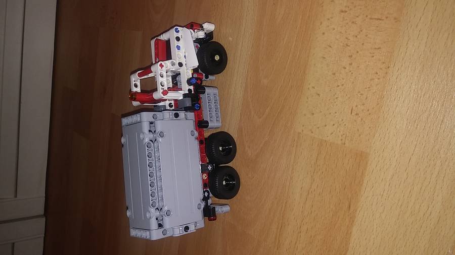 Technic teherautó