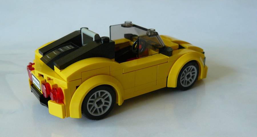 Sárga Cabrio
