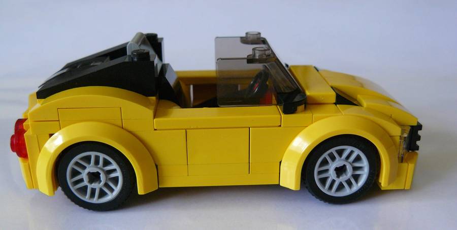 Sárga Cabrio