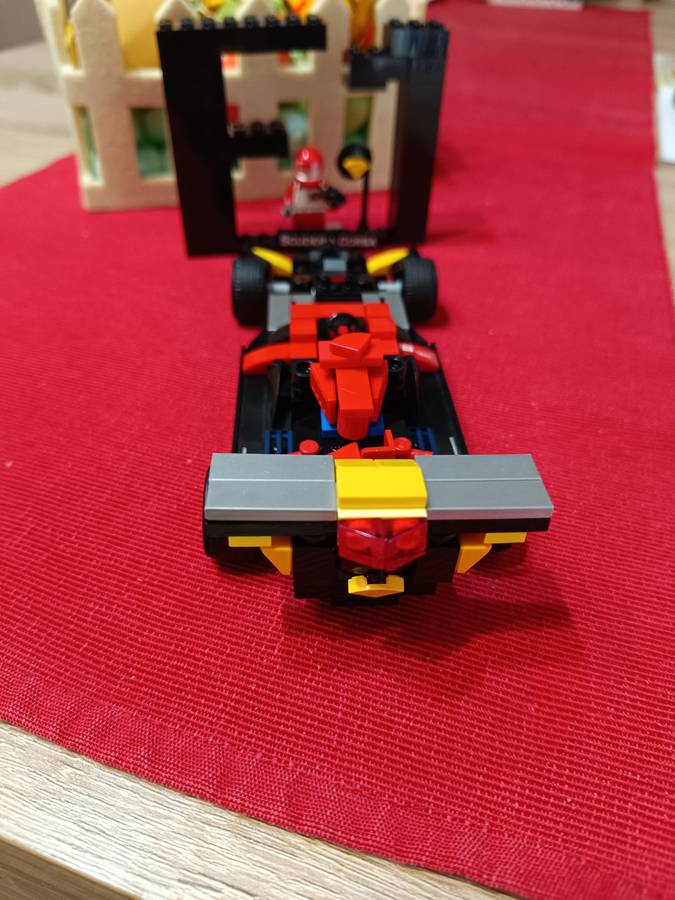McLaren DD2