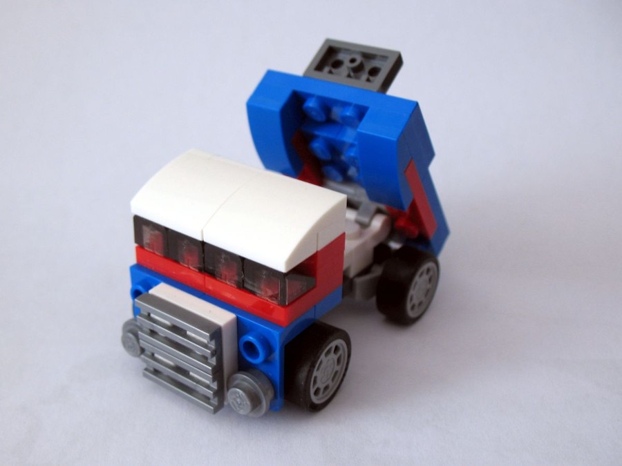 31027