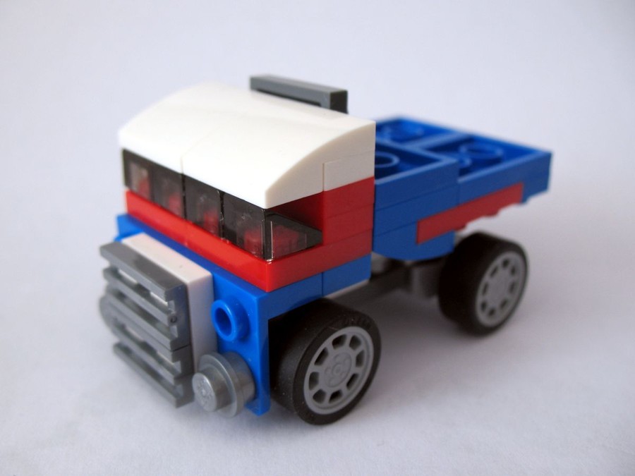 31027