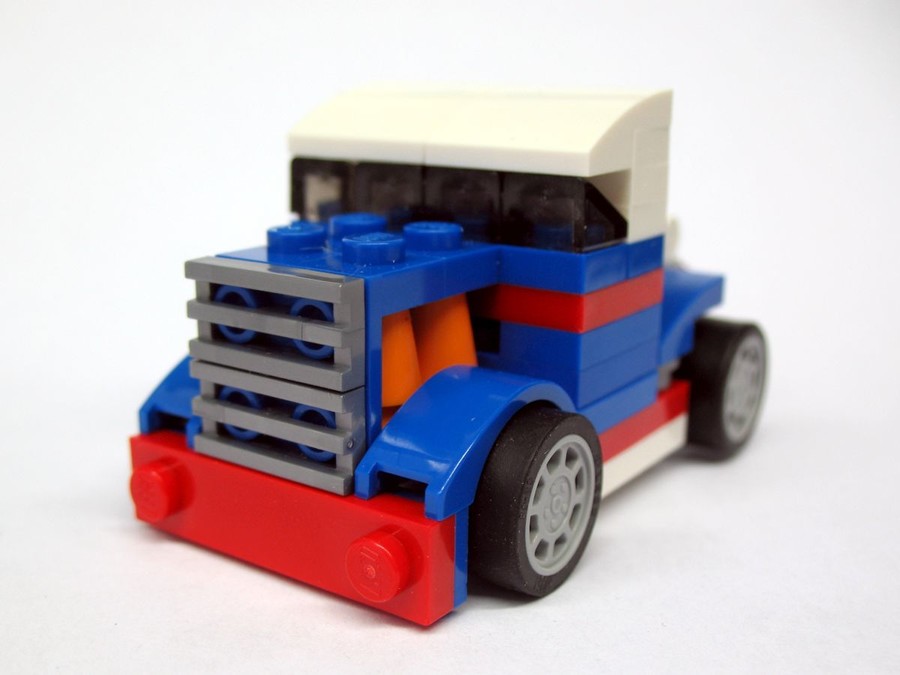 31027