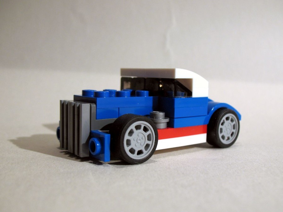 31027