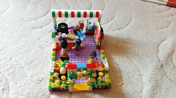 Lego Belvárosi grillterasz