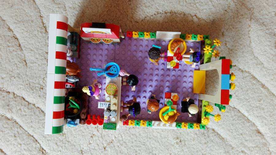 Lego Belvárosi grillterasz