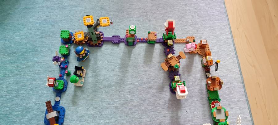 Super Mario
