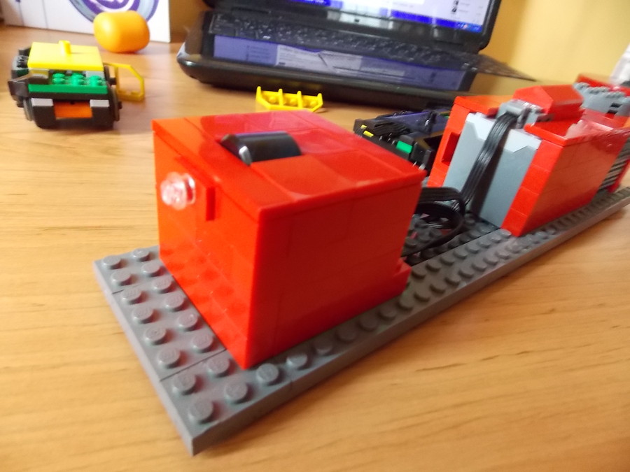 M47 Dáchia Lego mozdony