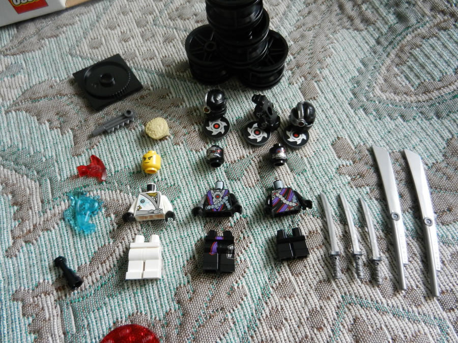 Ninjago Romboloid