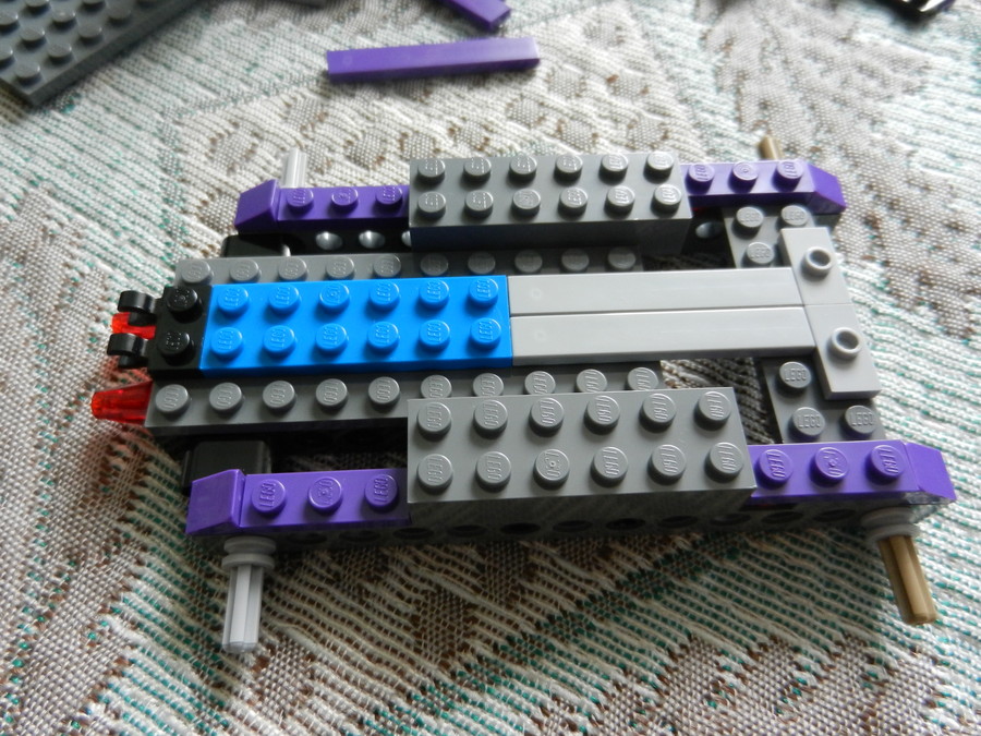 Ninjago Romboloid