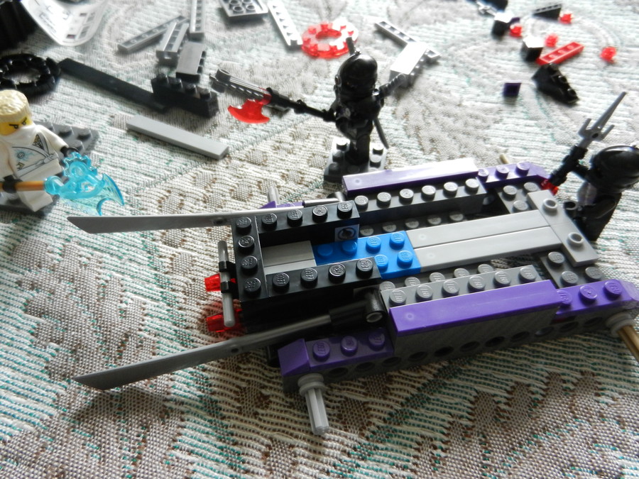 Ninjago Romboloid