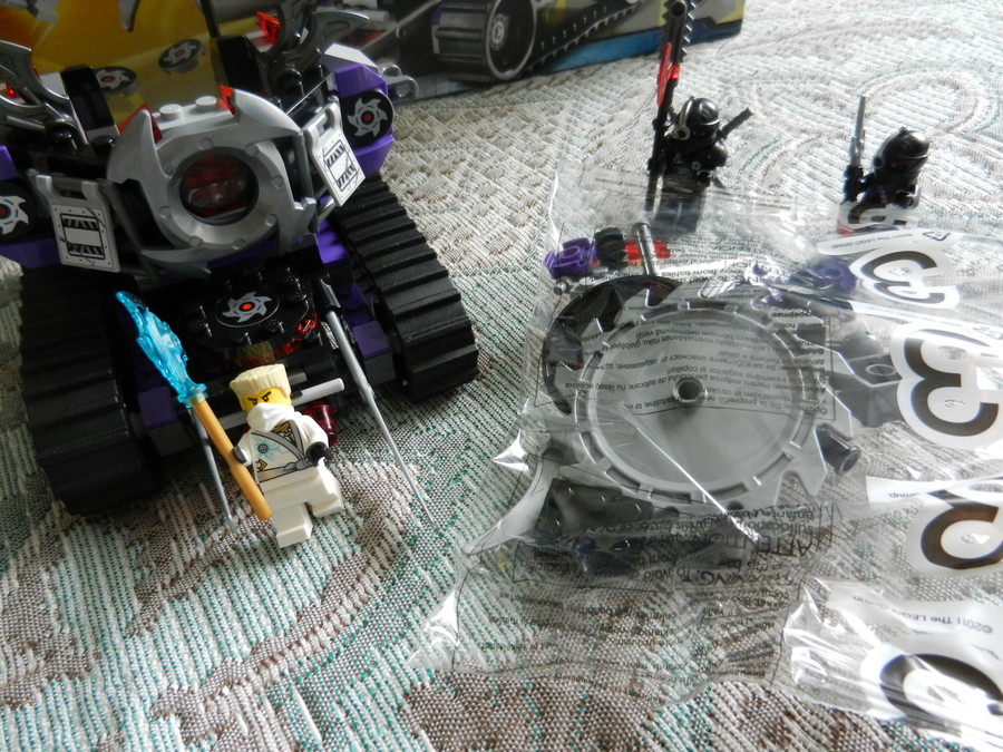 Ninjago Romboloid