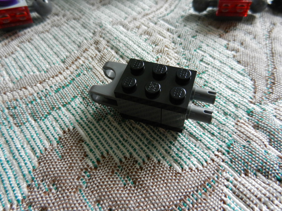 Ninjago Romboloid