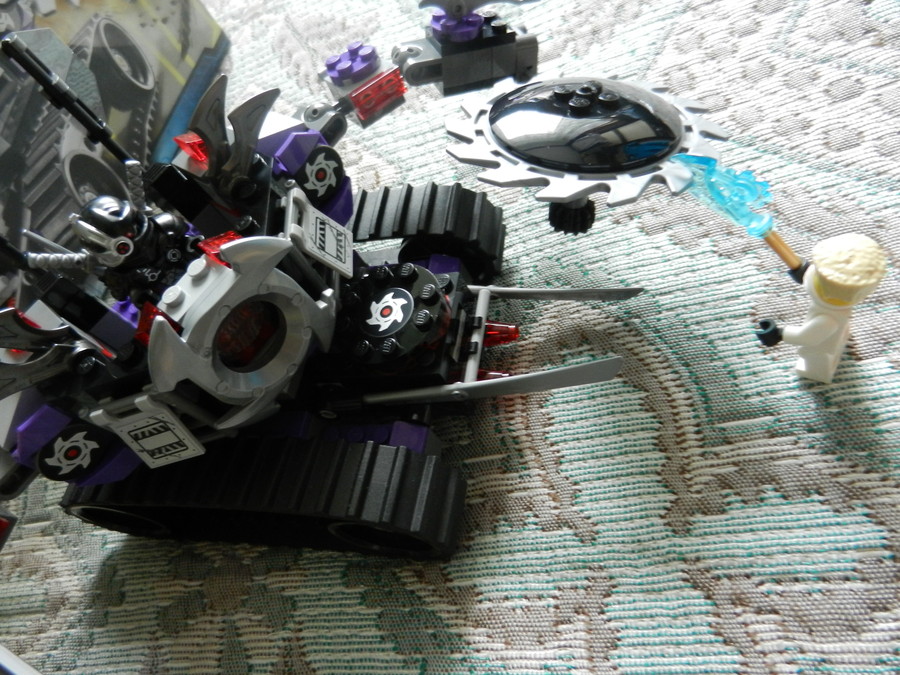 Ninjago Romboloid