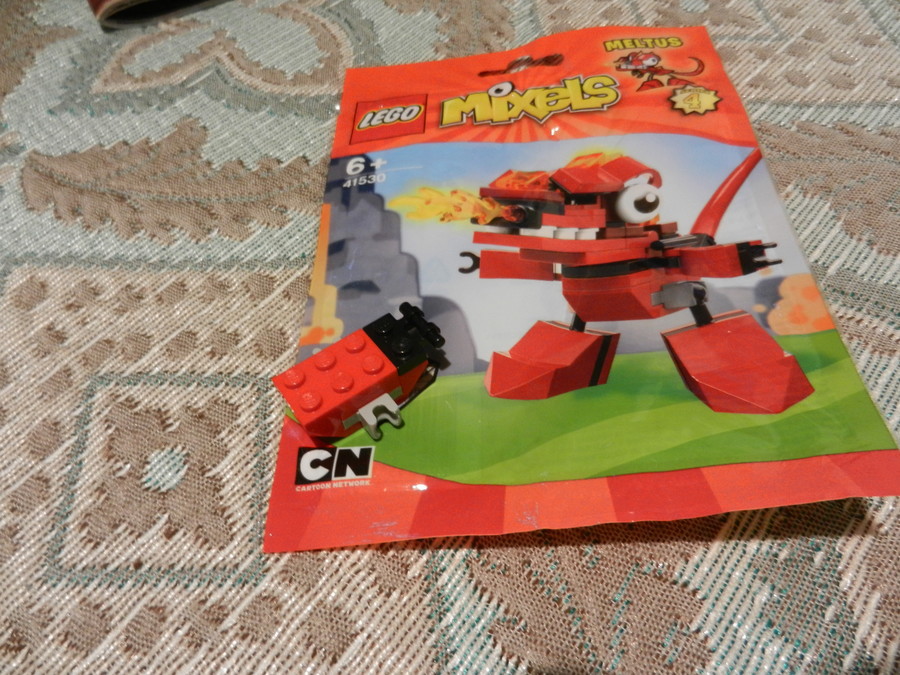 MIXELS Red Dragon Meltus