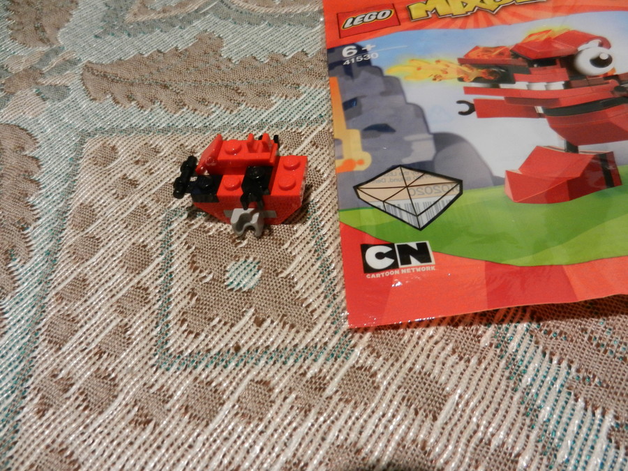 MIXELS Red Dragon Meltus