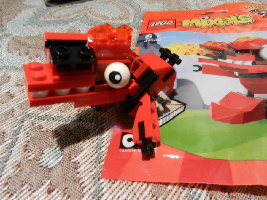 MIXELS Red Dragon Meltus