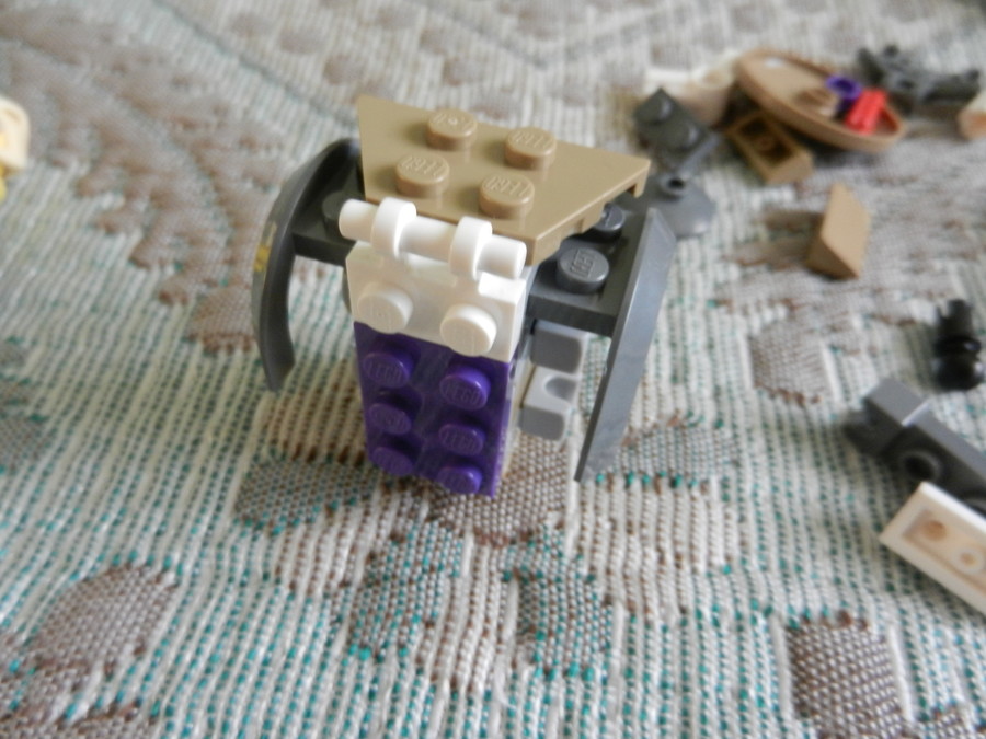 Ninjago Sleven és a harci robotja