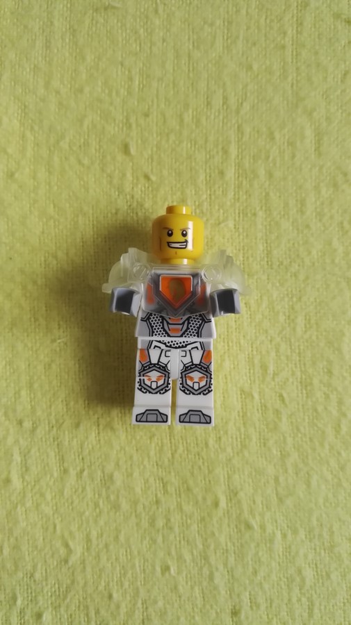 ULTIMATE Lance Nexo Knights